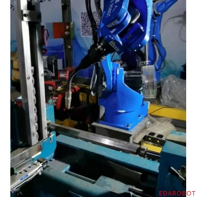 微耕机刀轴焊接机器人工作站